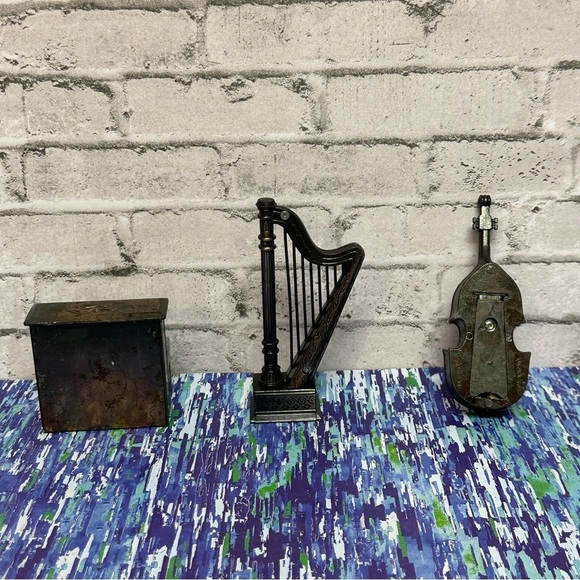 Vintage Die-Cast Pencil Sharpener MUSICAL INSTRUMENTS Set of 3 HARP BASS PIANO - Picture 2 of 11